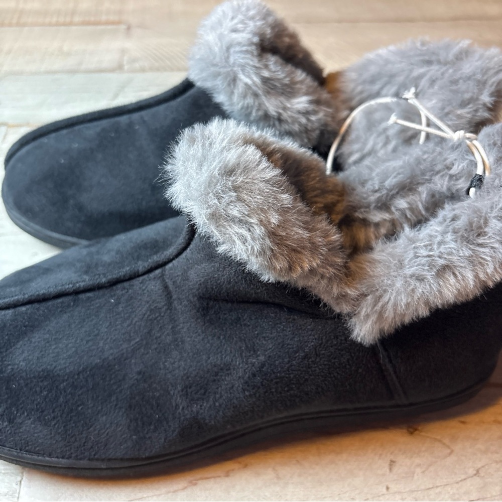Old Navy Womens Black Faux Fur Lined Cozy  Bootie Slippers Size 8 - Picture 6 of 15